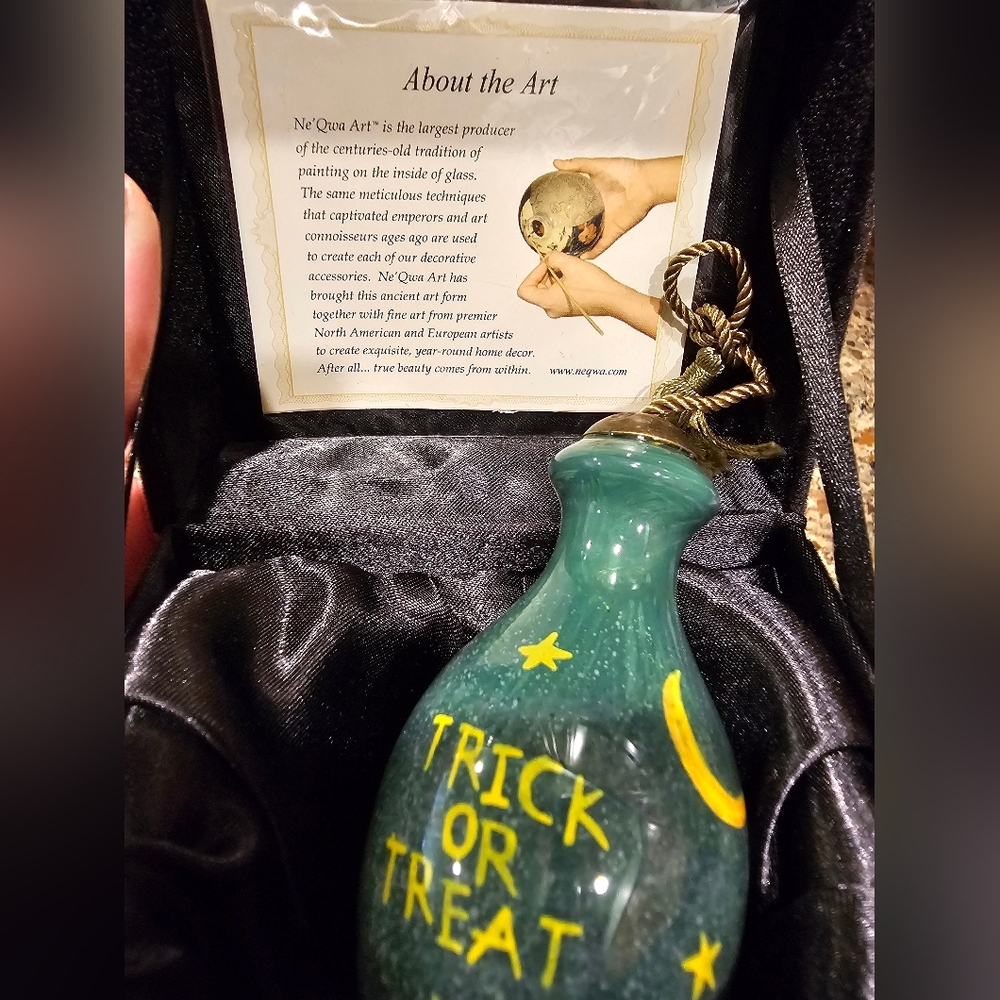 Trick or Treat Glass Ornament - Ne Qua Art Susan Winget 445